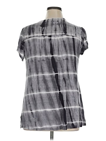 One World Short Sleeve Top (view 2)