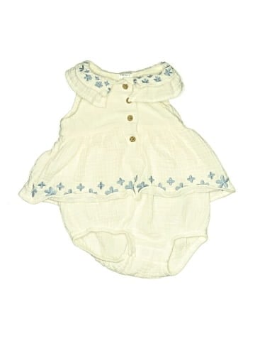 Carter's Short Sleeve Outfit (view 1)