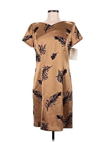 Karin Stevens Casual Dress (view 1)