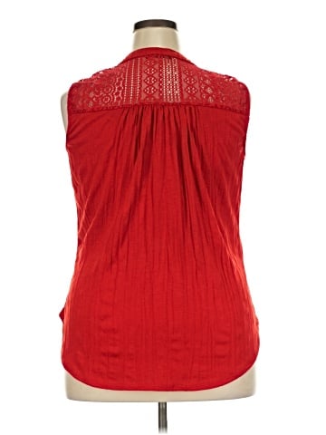 Signature Studio Sleeveless Blouse (view 2)