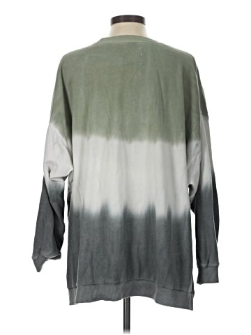 American Eagle Outfitters Pullover Sweater (view 2)