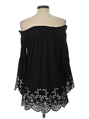 White House Black Market 3/4 Sleeve Blouse (view 2)