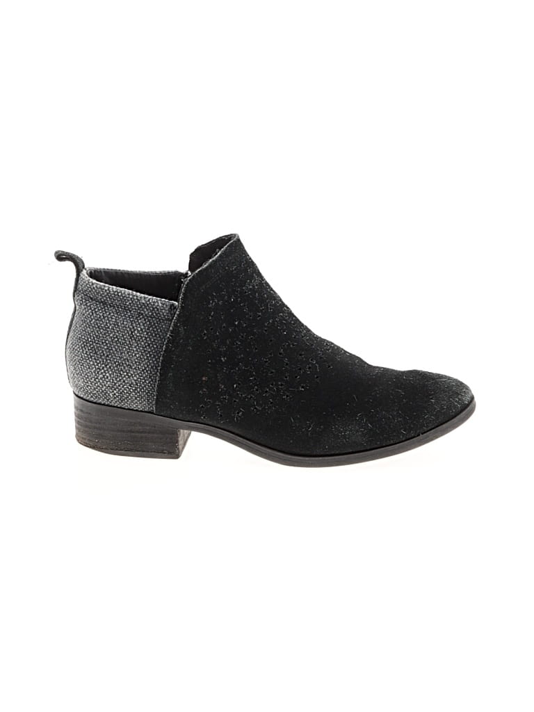Pre-owned Toms Ankle Boots In Black
