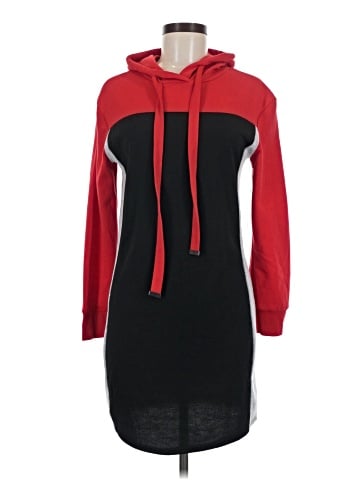 No Boundaries Casual Dress (view 1)
