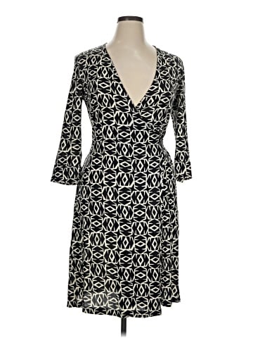 Diane von Furstenberg Casual Dress (view 1)