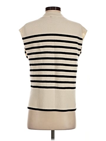 Closed Sweater Vest (view 2)