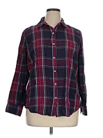 Pure Energy 3/4 Sleeve Button-Down Shirt (view 1)