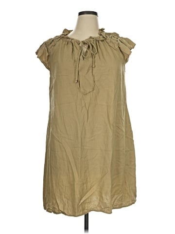 Signature by Robbie Bee Casual Dress (view 1)