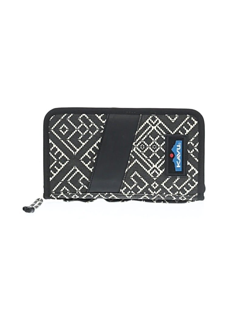 Pre-owned Kavu Wallet In Black