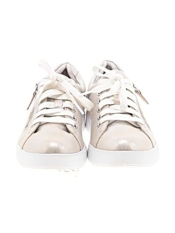 Munro American Sneakers (view 2)