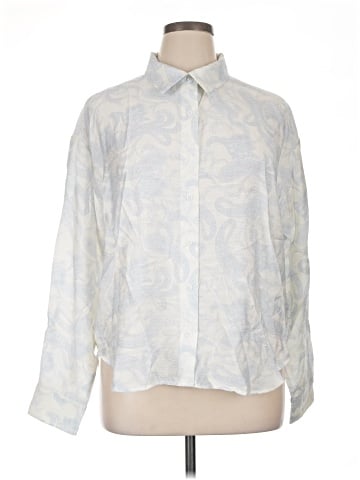 Splendid Long Sleeve Button-Down Shirt (view 1)