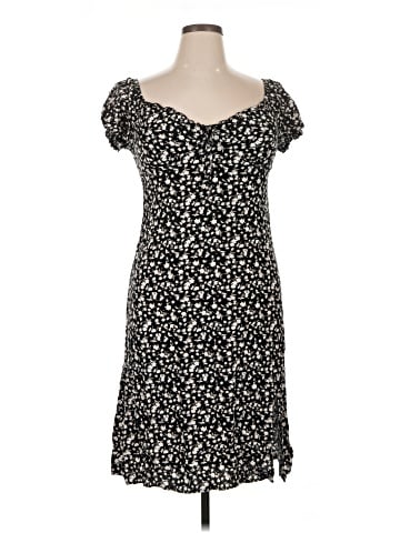 No Boundaries Casual Dress (view 1)