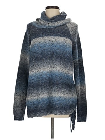Leo & Nicole Pullover Sweater (view 1)
