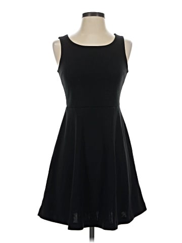 Uniqlo Casual Dress (view 1)