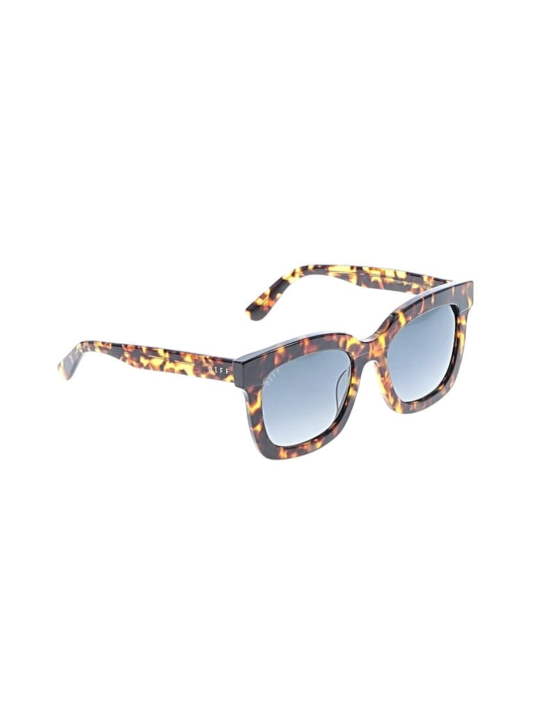 Pre-owned Diff Sunglasses In Tan