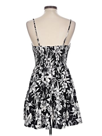 No Boundaries Cocktail Dress (view 2)