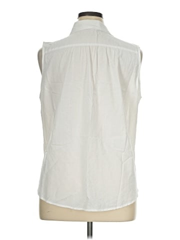 Land' n Sea Sleeveless Button-Down Shirt (view 2)