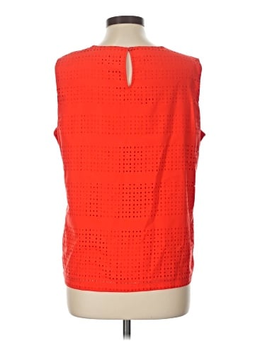 dalia Sleeveless Blouse (view 2)