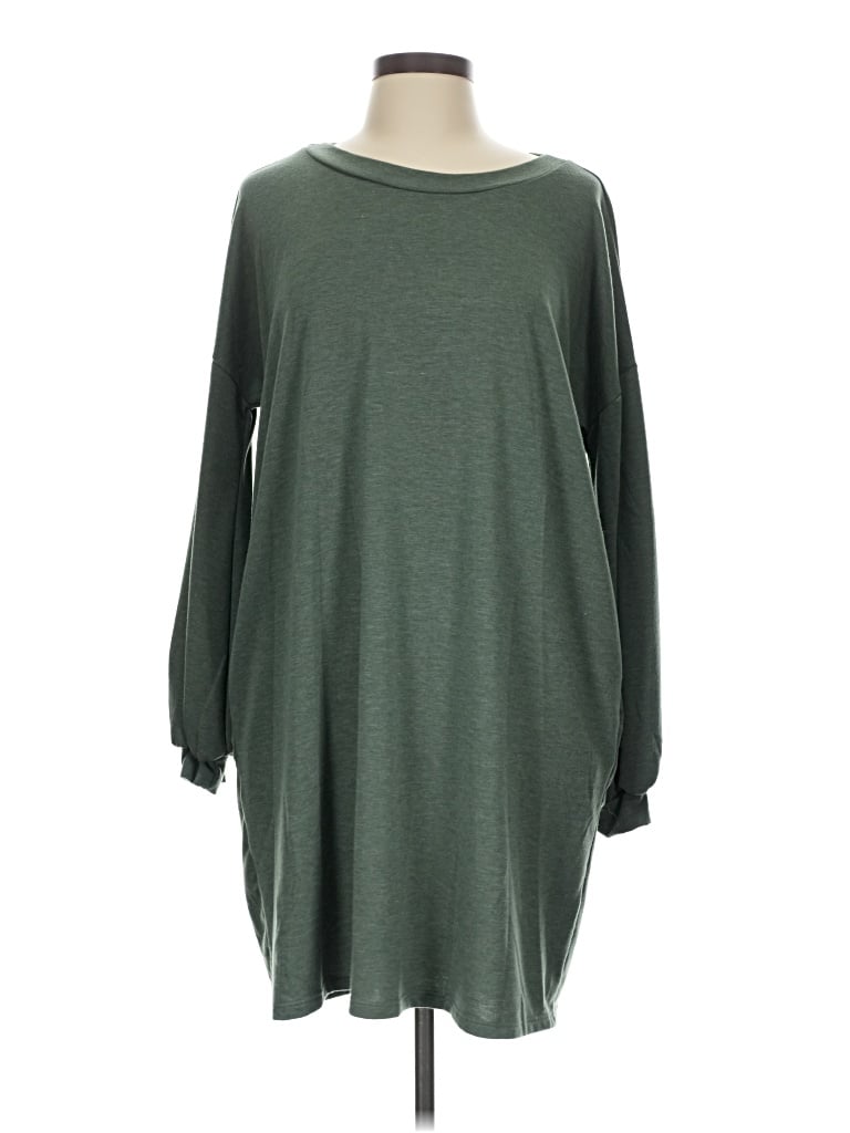 Pre-owned Entro Casual Dress In Green