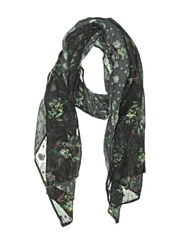 Lug Scarf (view 1)