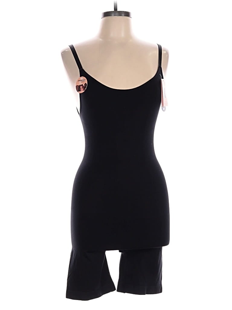 Pre-owned Shapermint Romper In Black