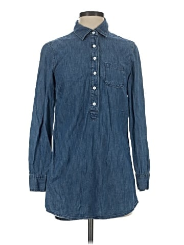 Gap Outlet Long Sleeve Button-Down Shirt (view 1)