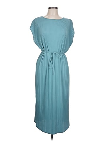 Uniqlo Casual Dress (view 1)