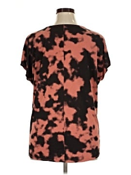Torrid Short Sleeve T-Shirt (view 2)
