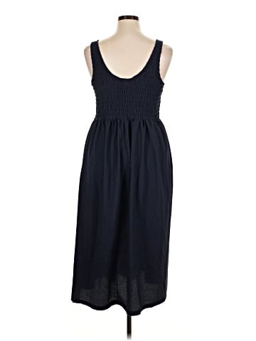 Old Navy Casual Dress (view 2)