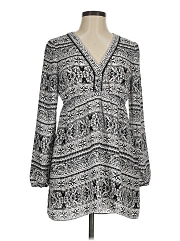 White House Black Market Long Sleeve Blouse (view 1)