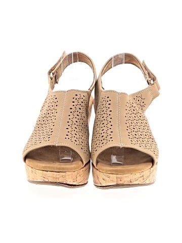 Unbranded Wedges (view 2)