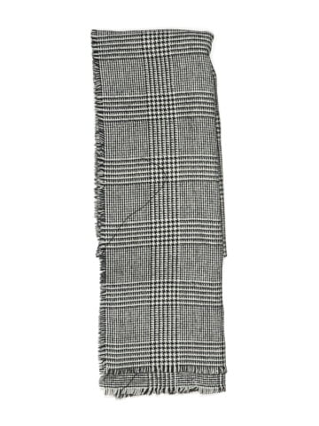 Zara Scarf (view 2)