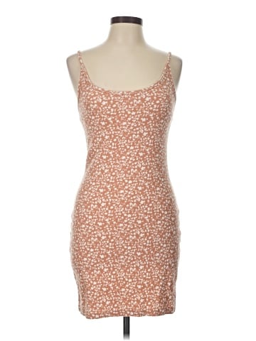 Old Navy Casual Dress (view 1)