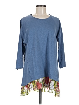 LOGO by Lori Goldstein 3/4 Sleeve T-Shirt (view 1)