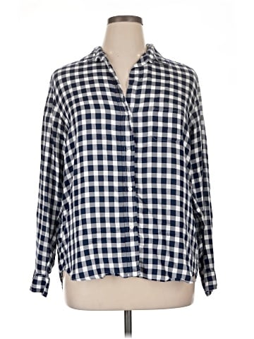 Grayson 3/4 Sleeve Button-Down Shirt (view 1)