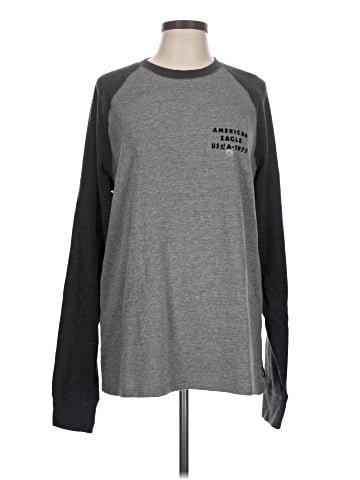 American Eagle Outfitters Long Sleeve T-Shirt (view 1)