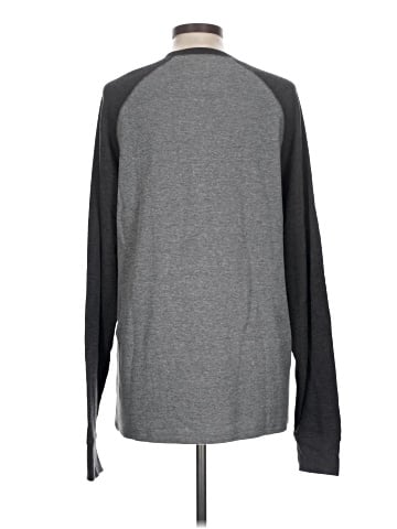 American Eagle Outfitters Long Sleeve T-Shirt (view 2)