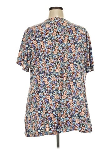 D&Co. Short Sleeve T-Shirt (view 2)