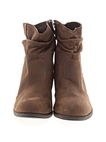 Bella Vita Ankle Boots (view 2)