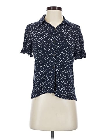 Xhilaration Short Sleeve Blouse (view 1)