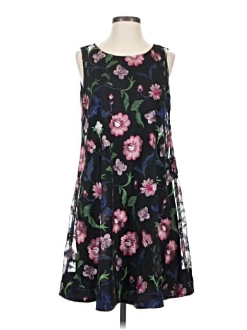 Signature by Robbie Bee Casual Dress (view 1)