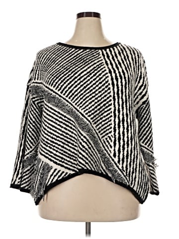 Liv Poncho (view 1)