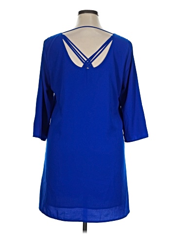Skies Are Blue Casual Dress (view 2)