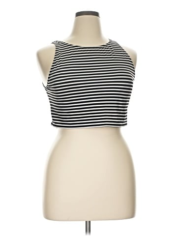 Beach Bunny Sleeveless Top (view 1)