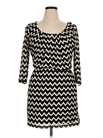 City Triangles Casual Dress (view 1)