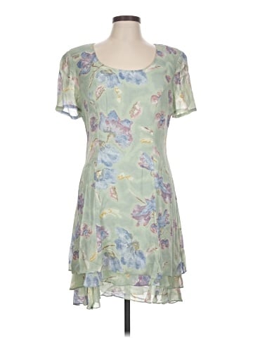 Liz Claiborne Casual Dress (view 1)