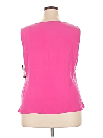 Due Per Due Sleeveless Top (view 2)
