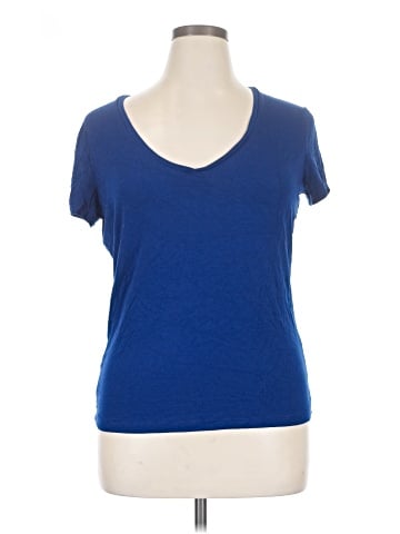 New York & Company Short Sleeve T-Shirt (view 1)