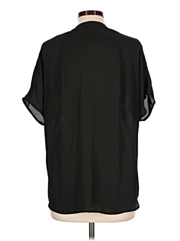 Violet & Claire Short Sleeve Blouse (view 2)