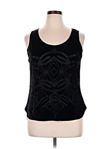 The Limited Tank Top (view 1)